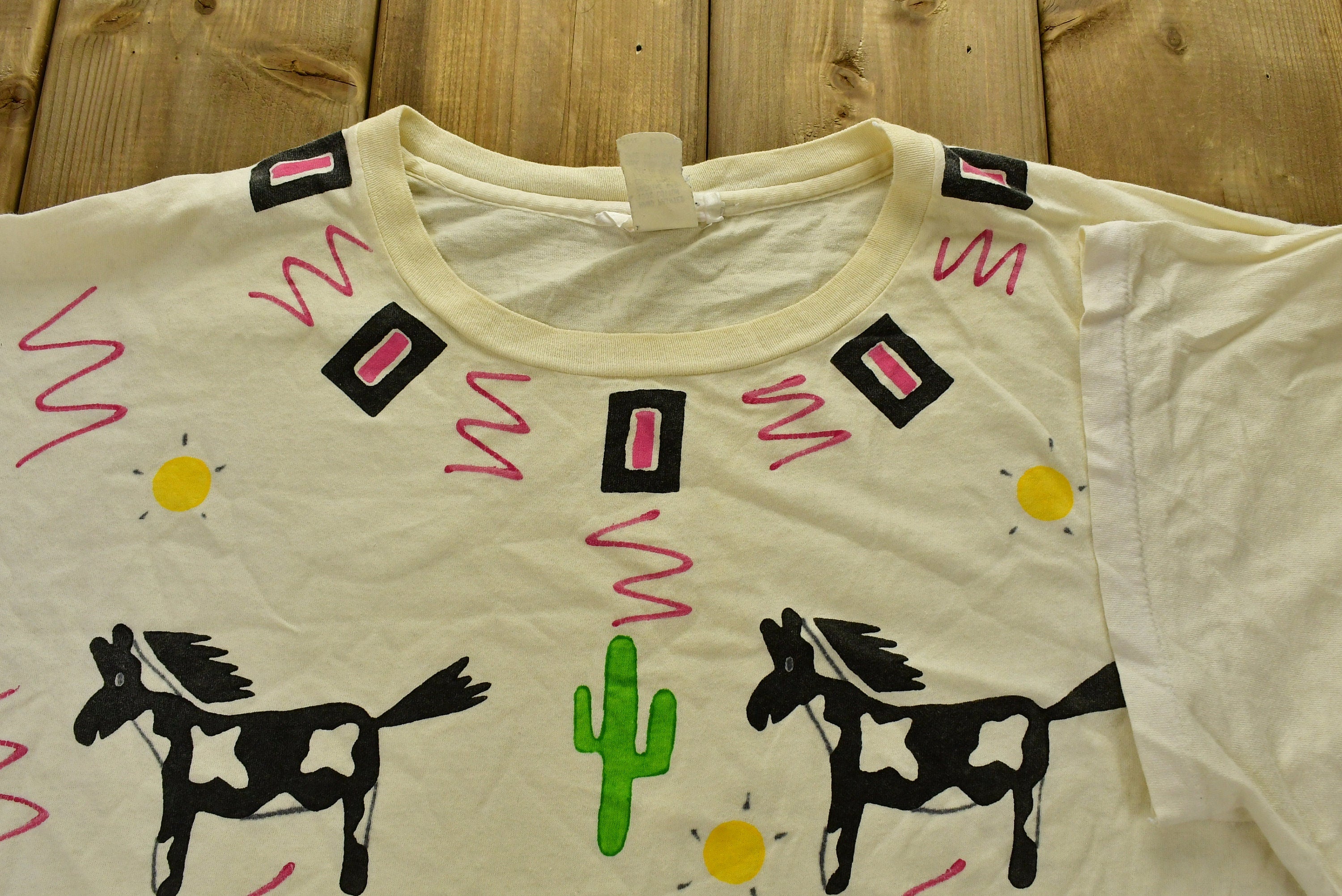 Vintage 1990s All Over Print Horse Graphic T-Shirt