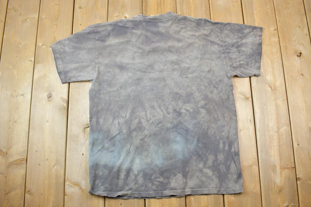 Vintage 1990s Whitetail Deer Big Buck Hunting Theme Graphic T-Shirt