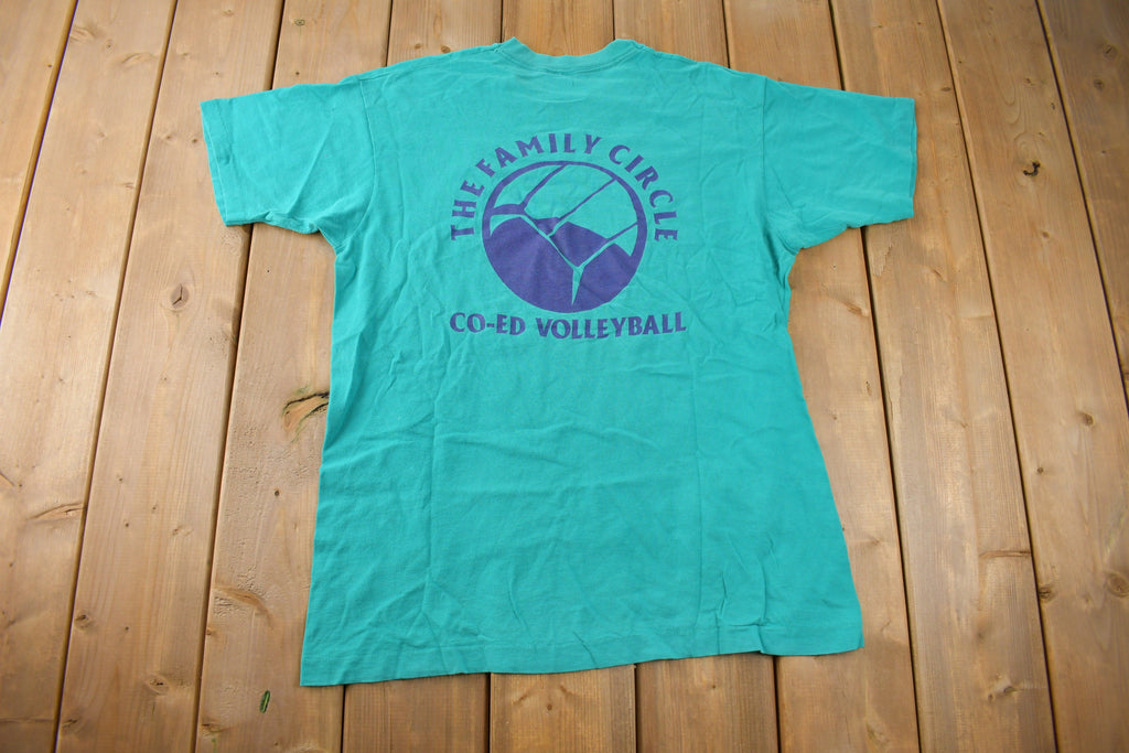 Vintage 1990s The Family Circle Co-Ed Volleyball Single Stitch Graphic T Shirt Made In Canada Size L