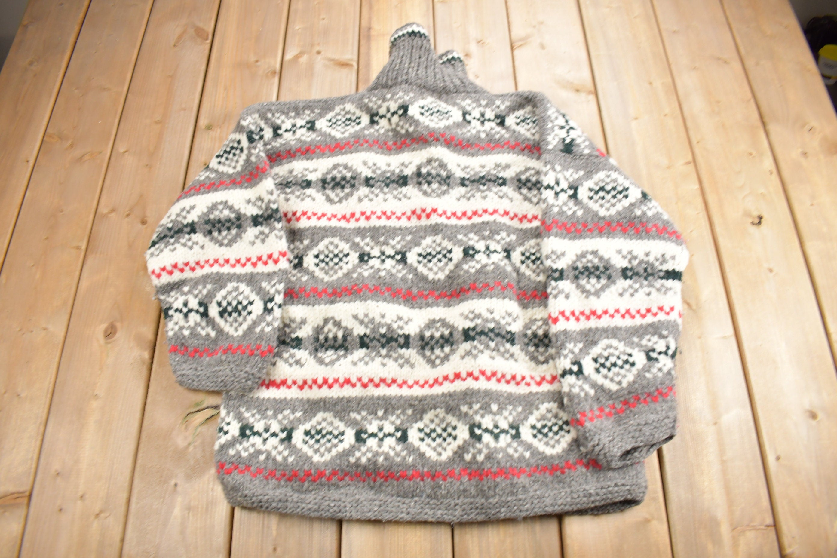 Vintage 1990s Rey Wear 100% Wool Knit Sweater
