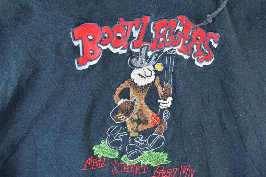 Vintage 1990s Bootleggers Main St Minnesota Souvenir Heavyweight Hoodie Sweatshirt