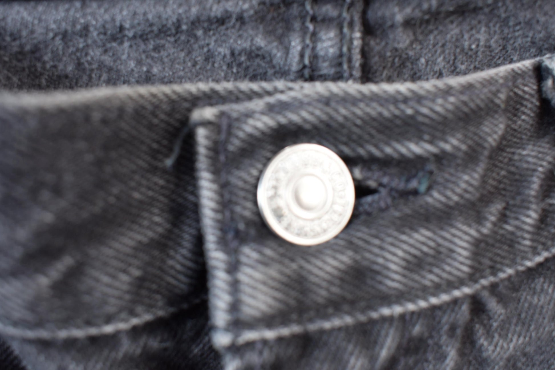 Vintage 1990s Levi's 501 Red Tab Jeans Size 36 x 30