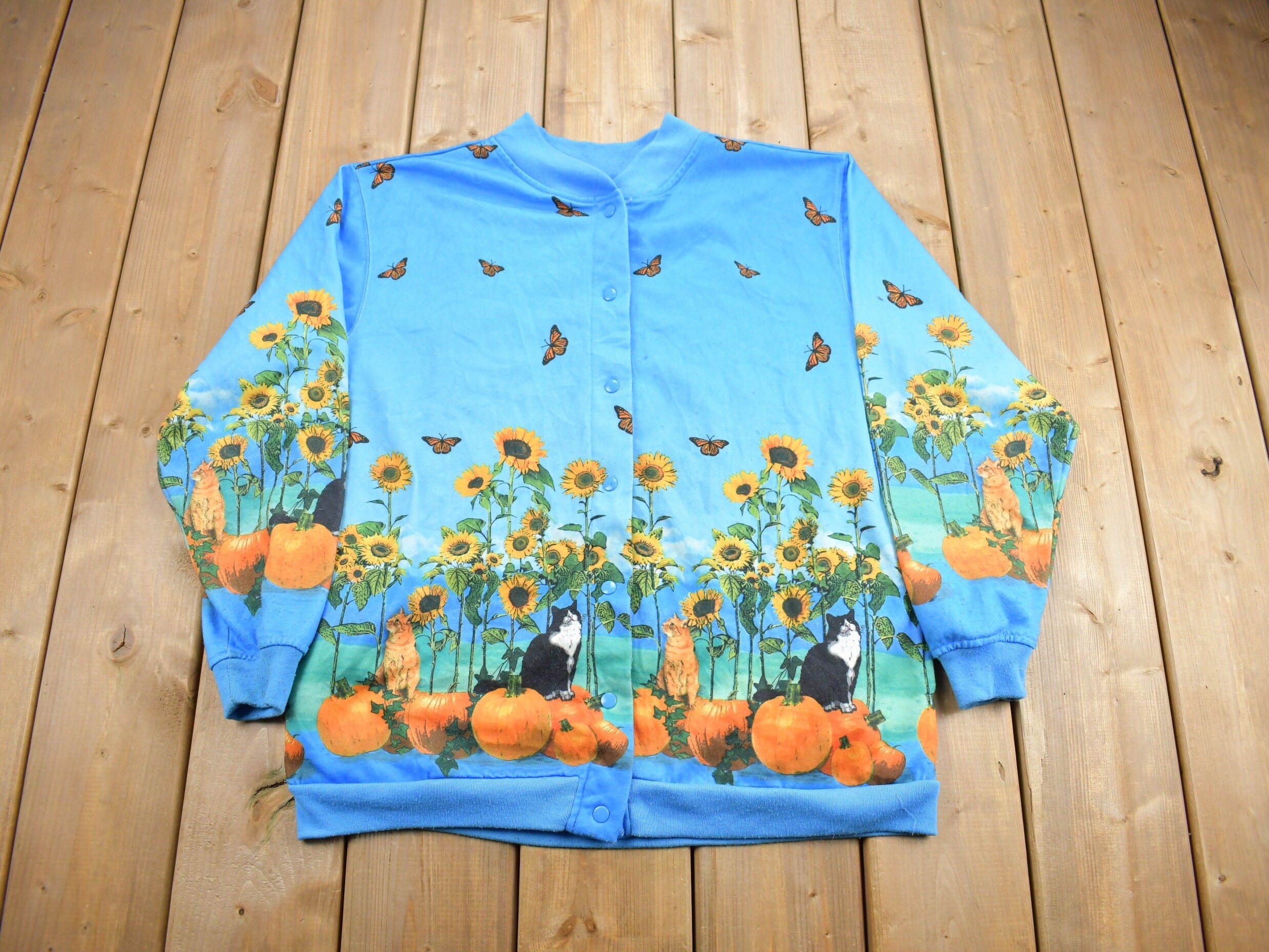 Vintage 1990s Cute Farm Cats Theme Button Up Sweater /