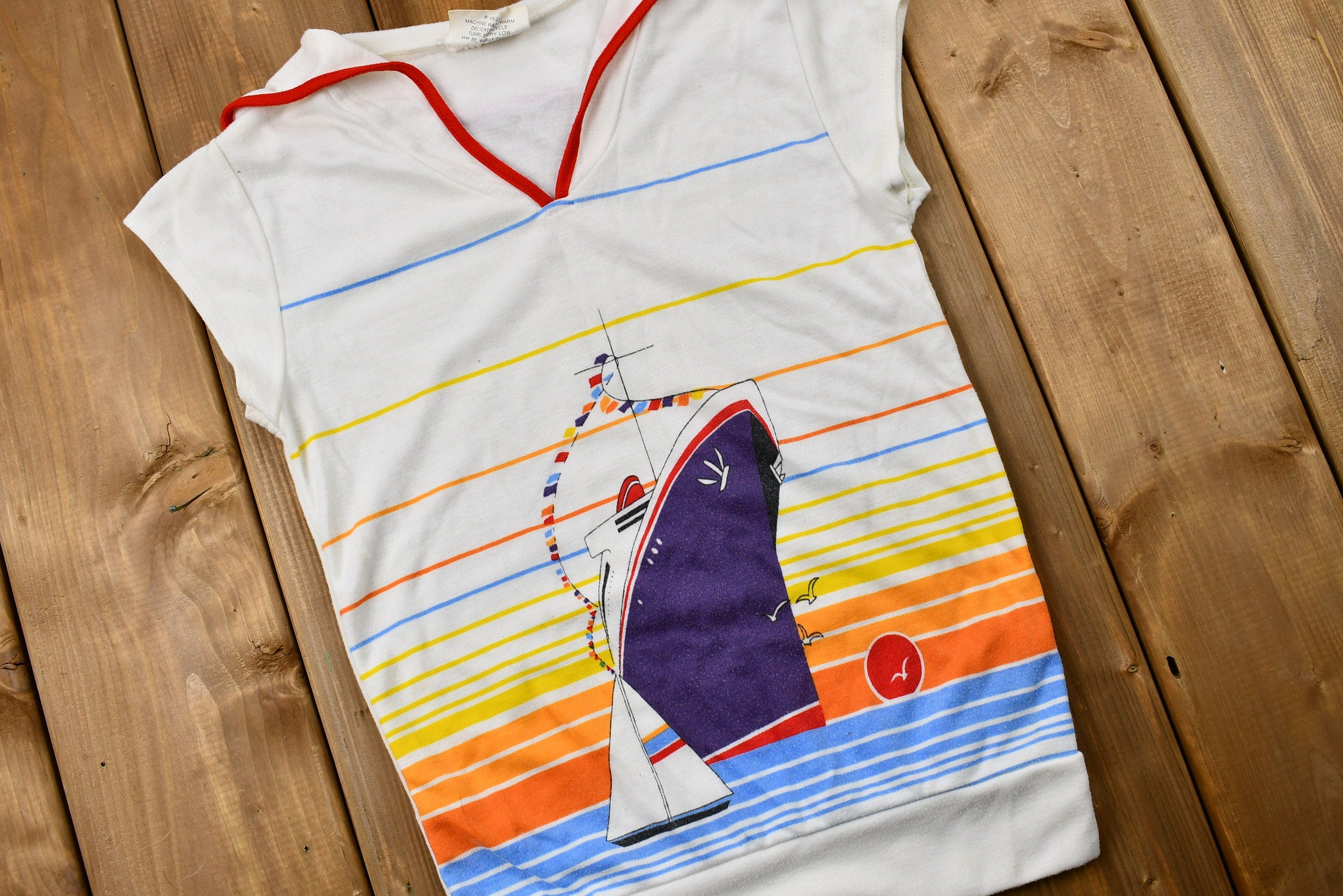 Vintage 1970s Sailor Collar Sunset Yacht Graphic Jersey-Knit T-Shirt