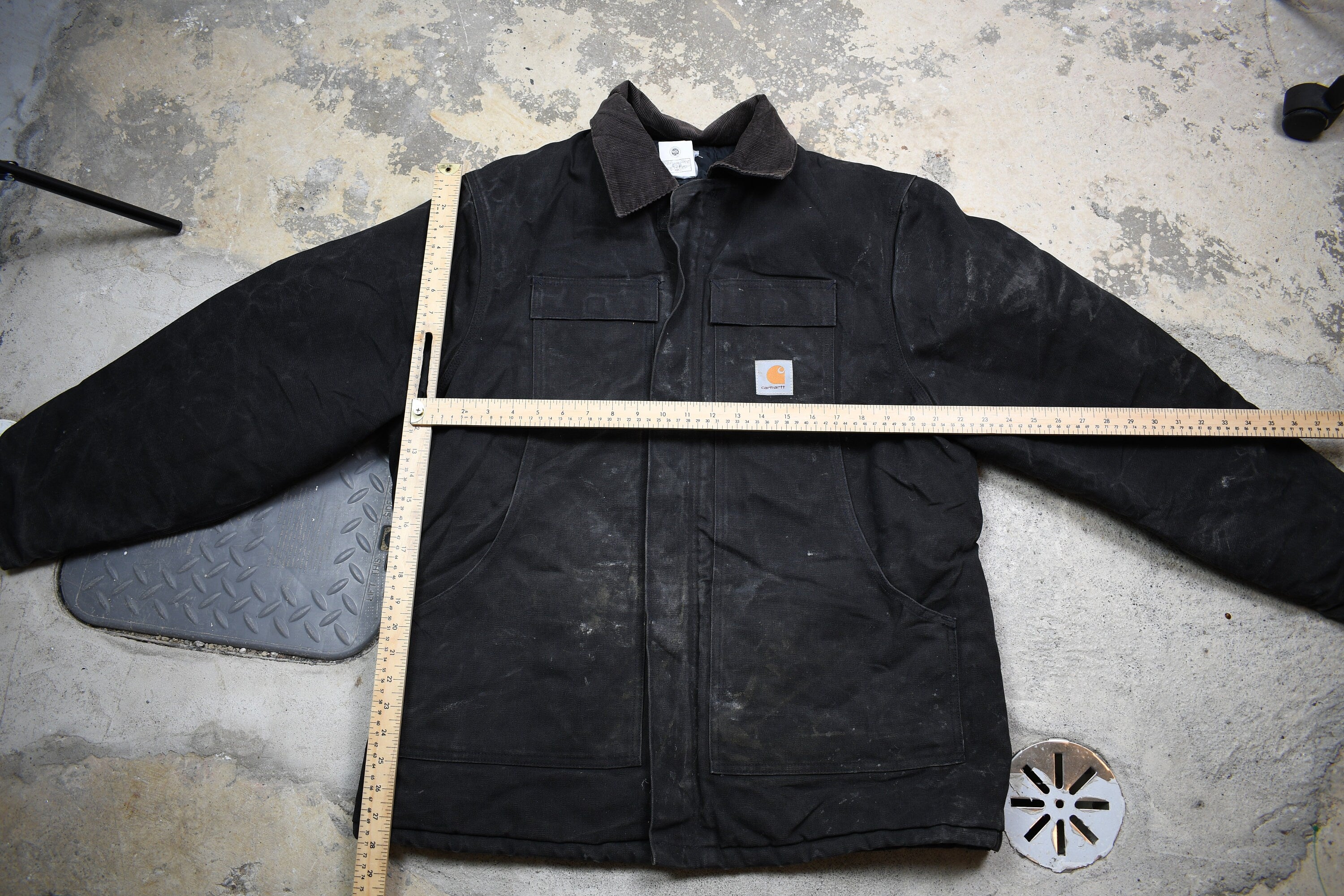 Vintage 1990s Distressed Carhartt Chore Coat