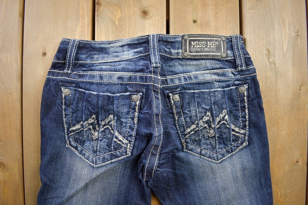 Vintage Y2K Miss Me Bedazzled Low Rise Jeans Size 26x31