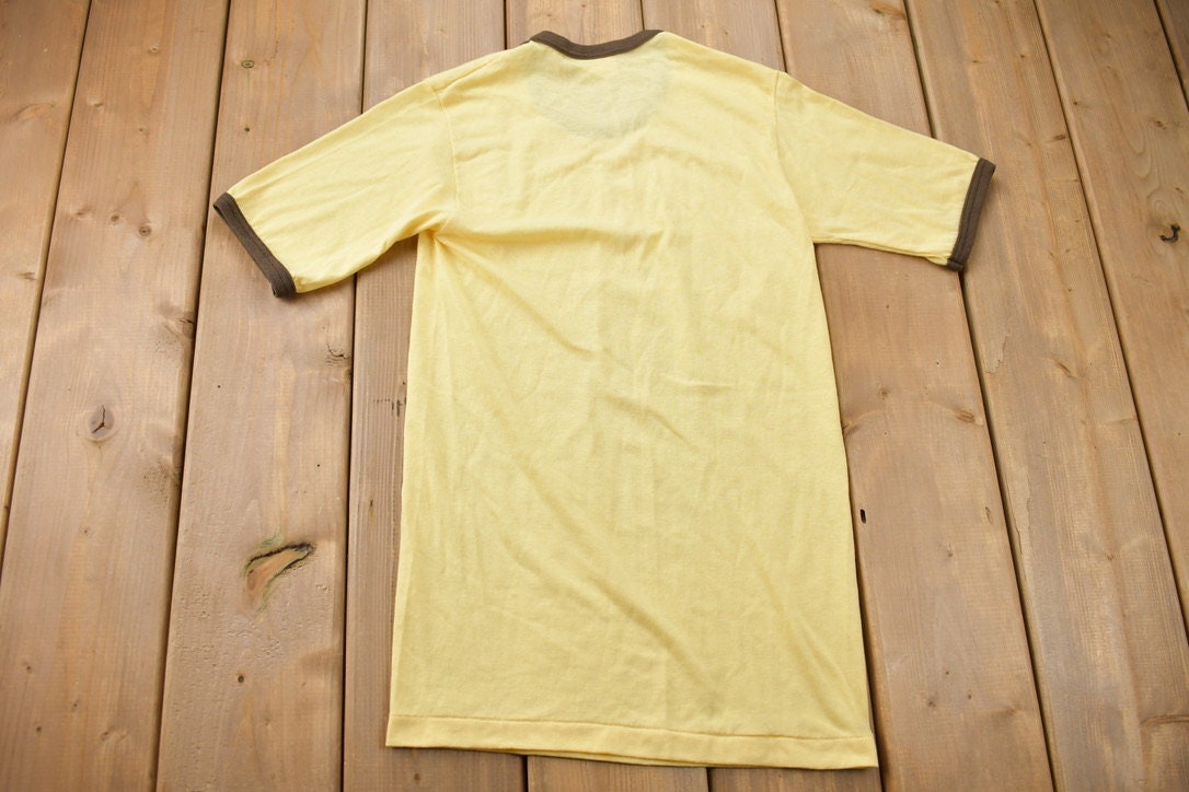 Vintage 1970s Stanfield's Yellow Brown Ringer Blank T-Shirt / 70s / Streetwear / Retro Style / Single Stitch / Made In Canada / White Tee