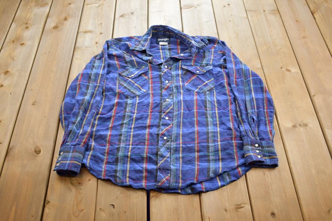 Vintage 1990s Wrangler Snap Button Southern Western Style Button Up Plaid Shirt