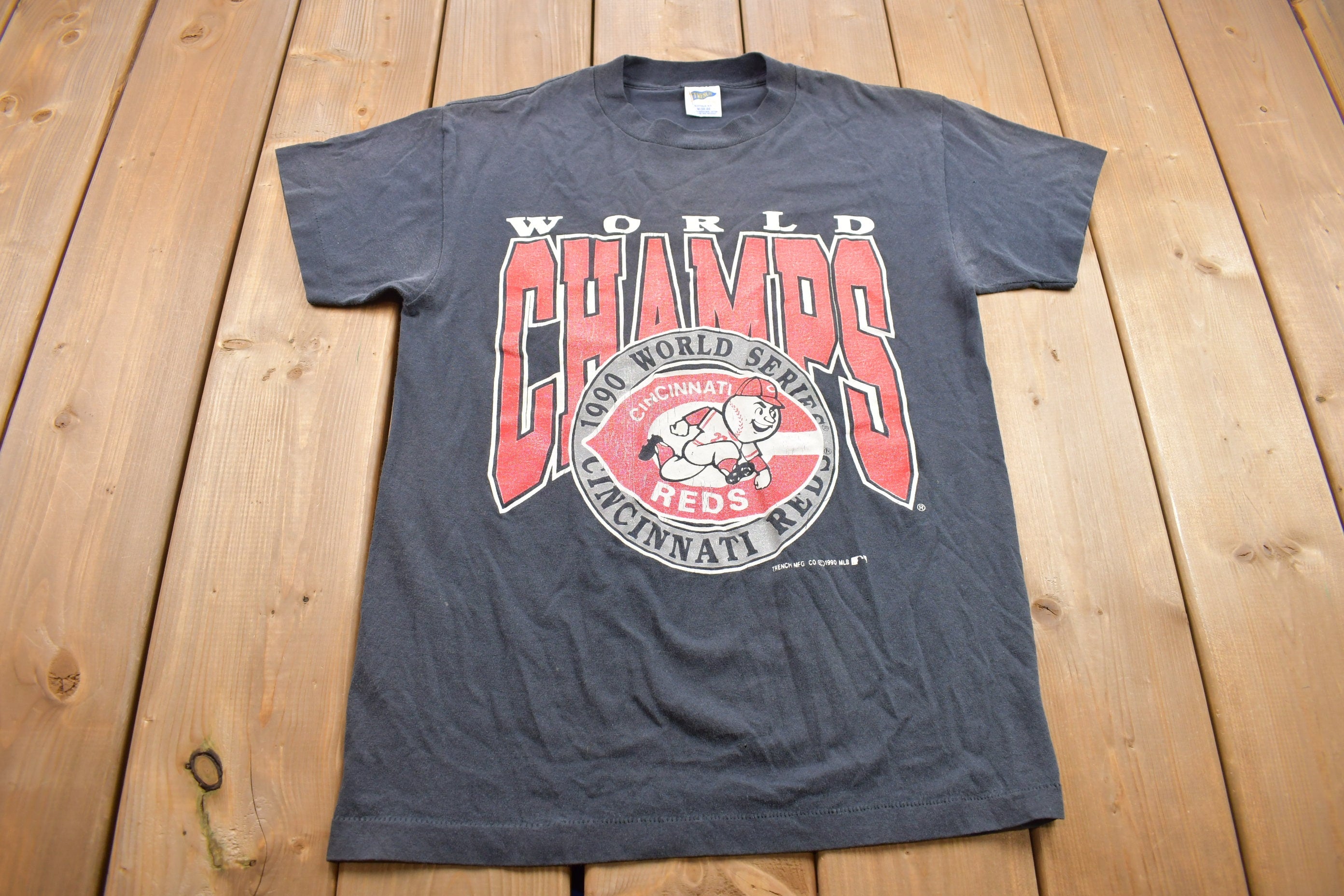 Vintage 1990 Cincinnati Reds World Champions World Series Graphic T Shirt