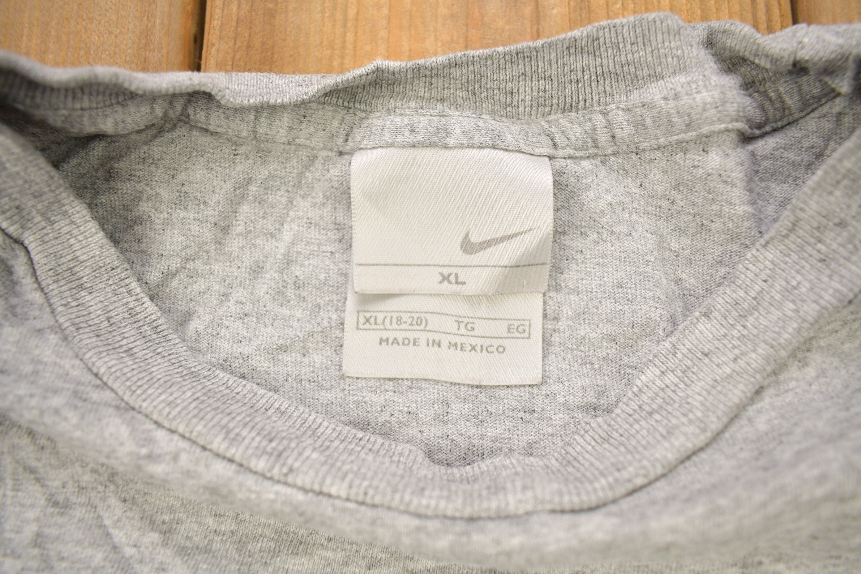 Vintage Y2K Nike Center Swoosh Youth Size Graphic T-Shirt