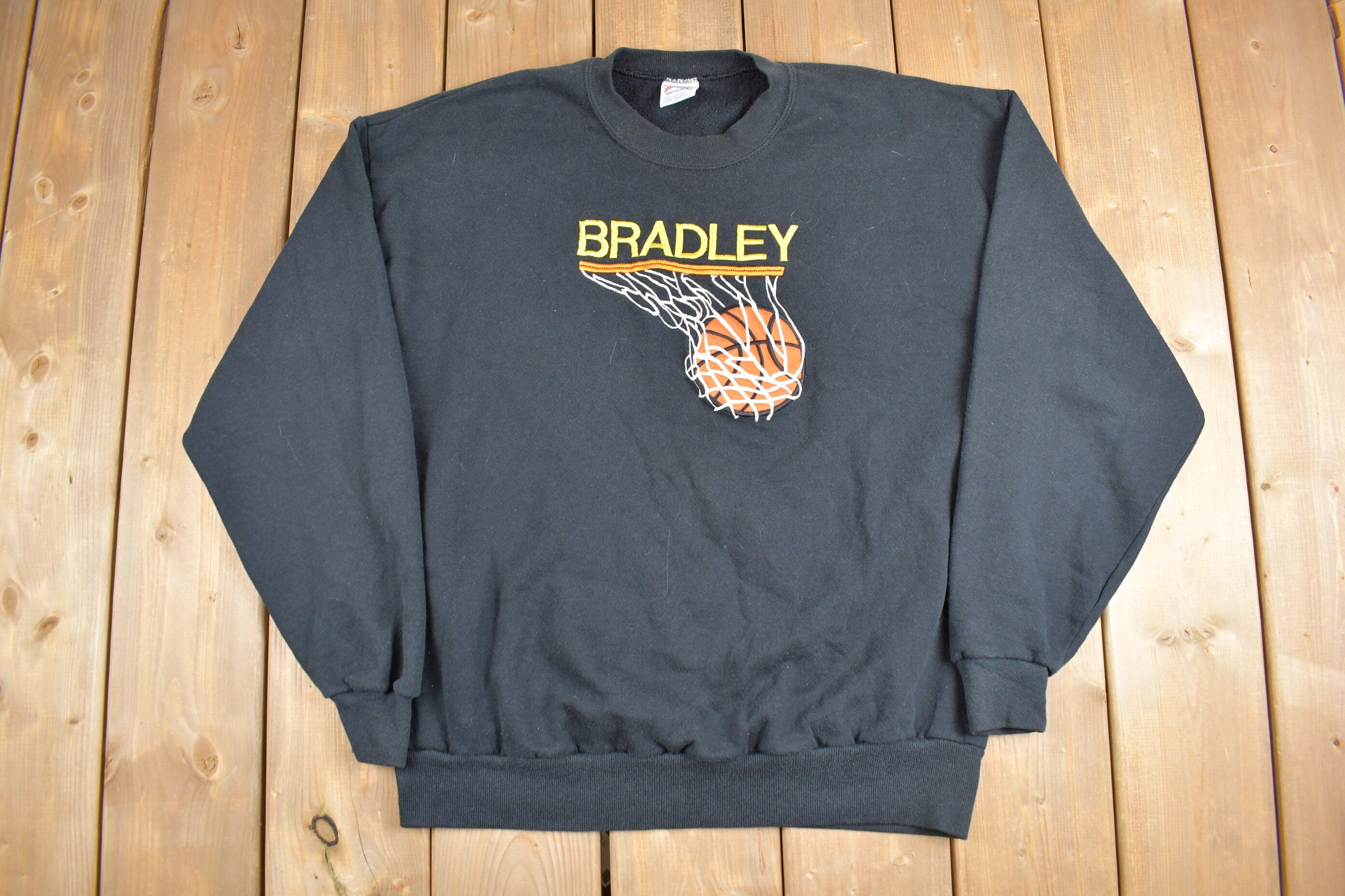 Vintage 1990s Bradley Basketball Crewneck Sweatshirt