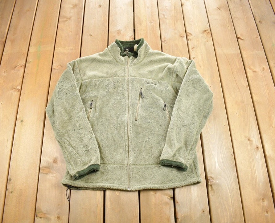 Vintage 1990s Patagonia Green Fleece Sweater / 90s Patagonia / Made In USA / Hiking / Baby Patagonia / 90s Patagonia