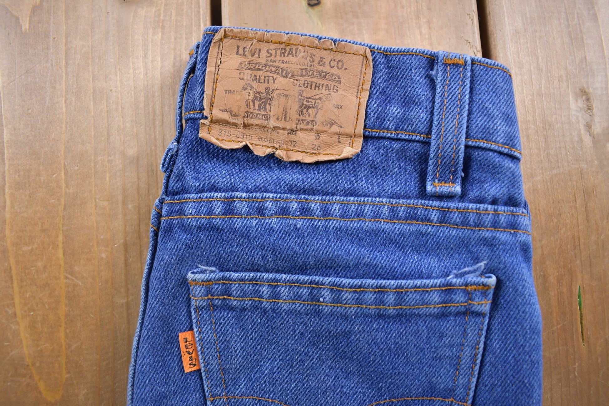 Vintage 1970s Levi's Orange Tab Jeans Size 26 x 26