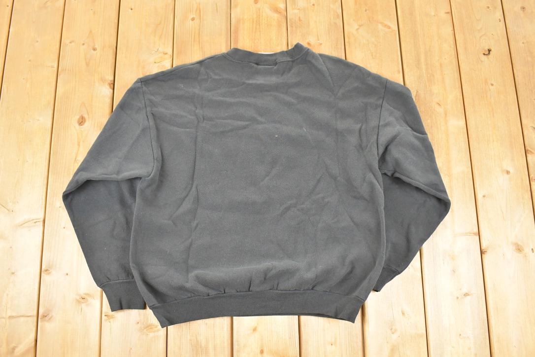 Vintage 1990s Garfeild Big Fat Merry Christmas Cartoon Comedy Crewneck Sweatshirt Men's L