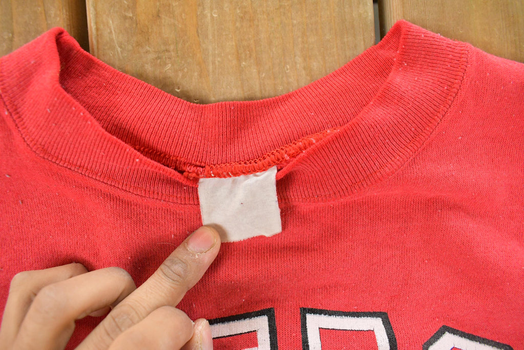 Vintage 1990s Ohio State Buckeyes Short Sleeve Crewneck Sweatshirt Men's Small