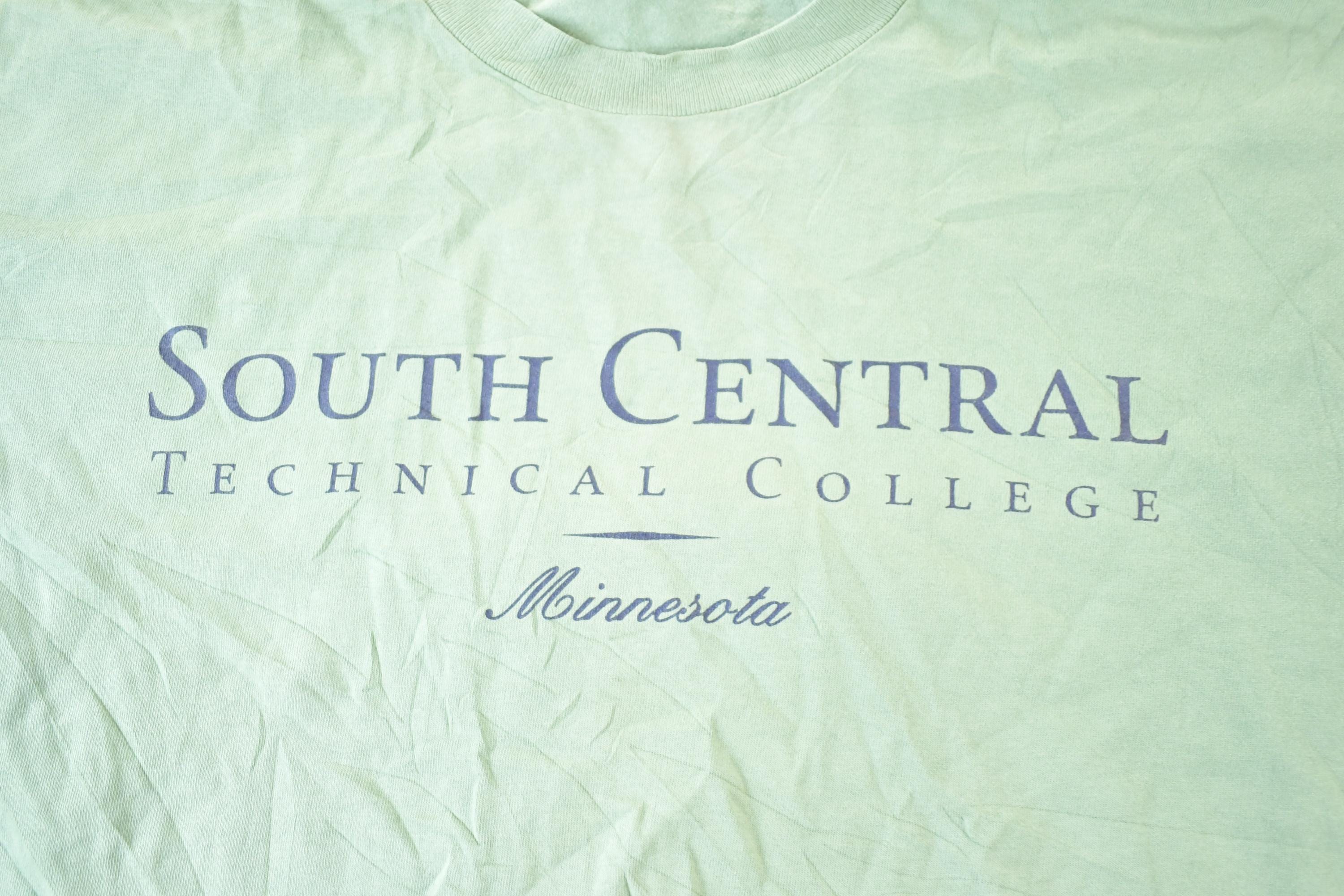 Vintage 1990s South Central Technical College Minnesota Souvenir T-Shirt Mens XL
