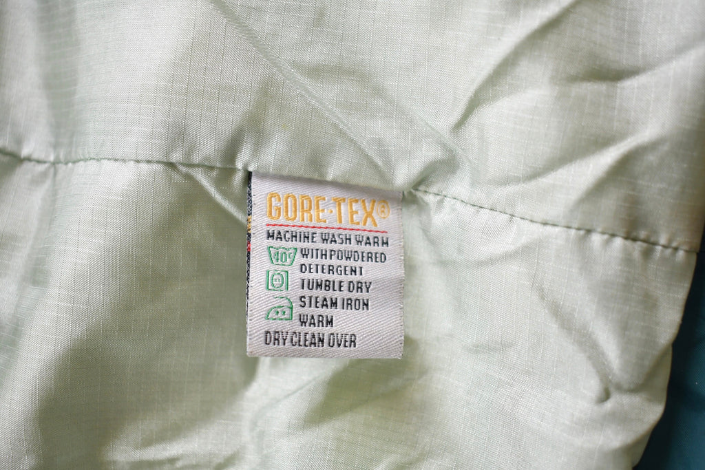 Vintage 1990s LL Bean Stowaway Hooded Raincoat