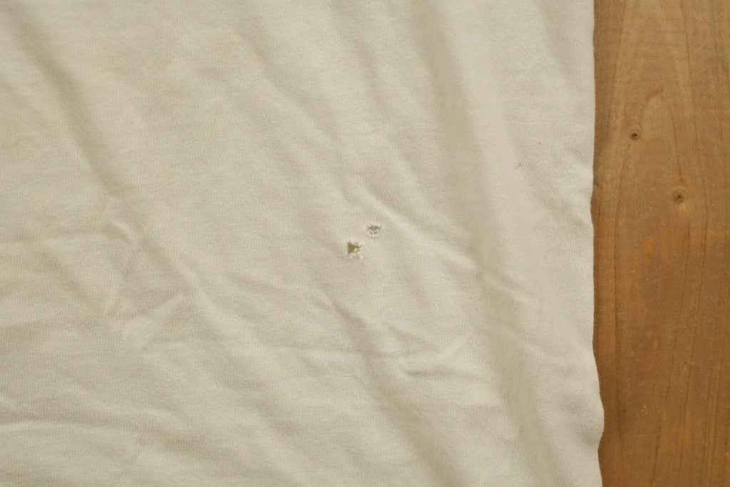 Vintage 1990s A Heard Of Laughter Graphic T Shirt