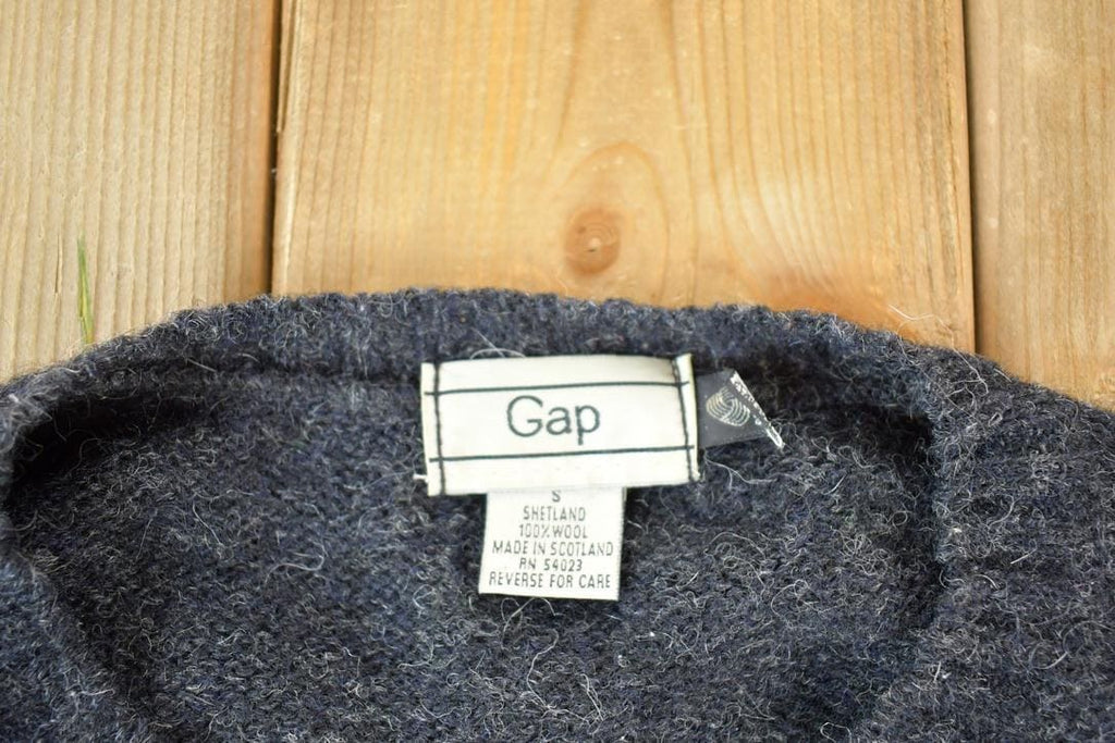 Vintage 1990s GAP 100% Wool Knit Sweater