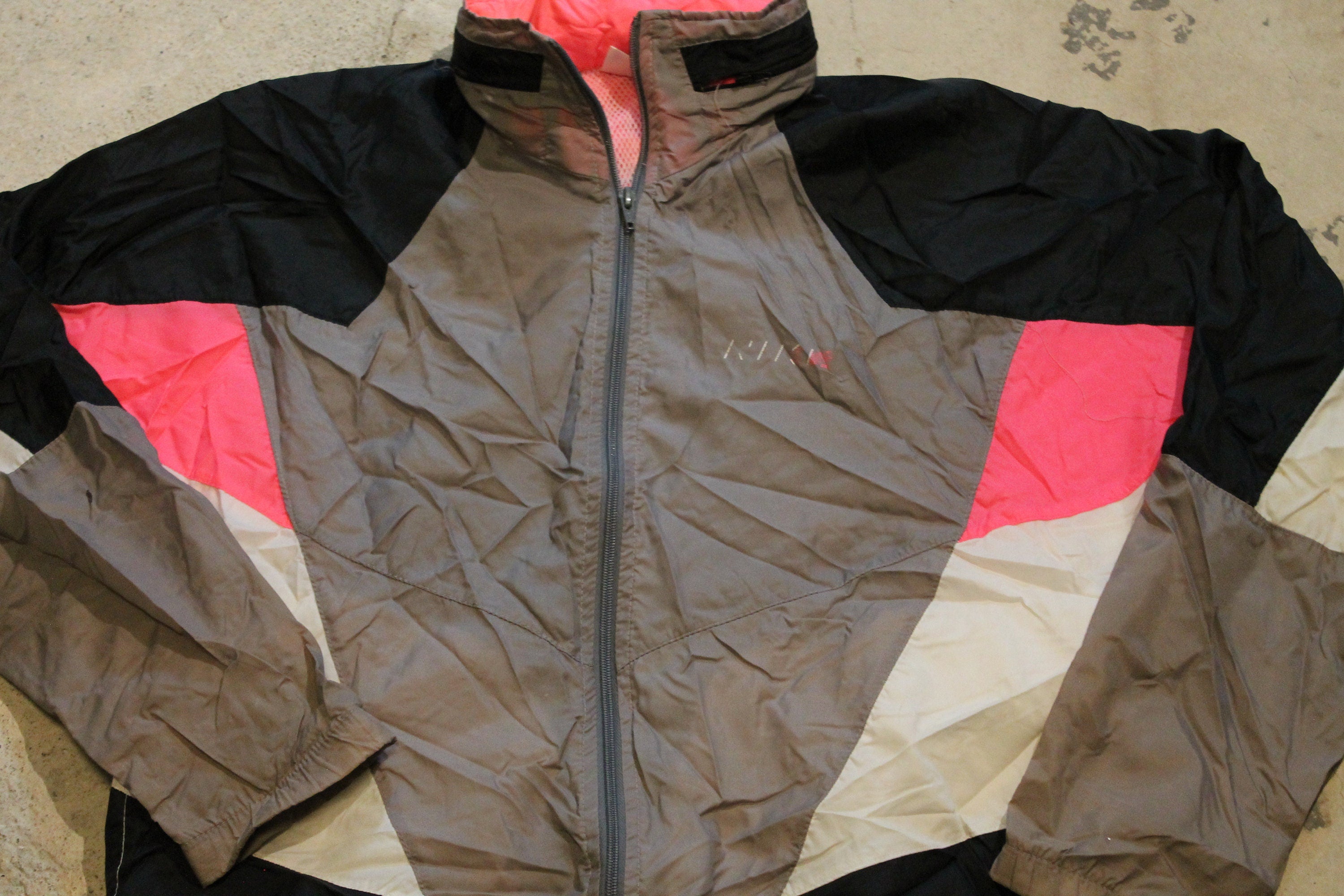 Vintage 1980s Nike Grey Tag Color Block Windbreaker