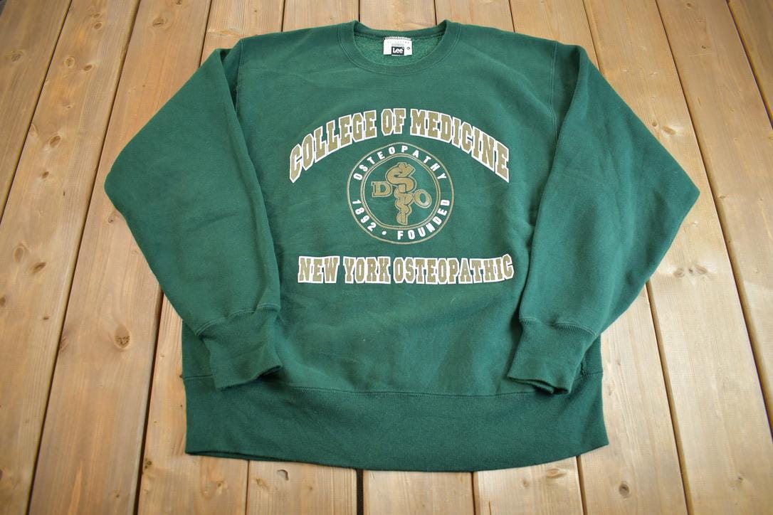 Vintage 1990s New York College of Osteopathic Medicine Crewneck Made In USA