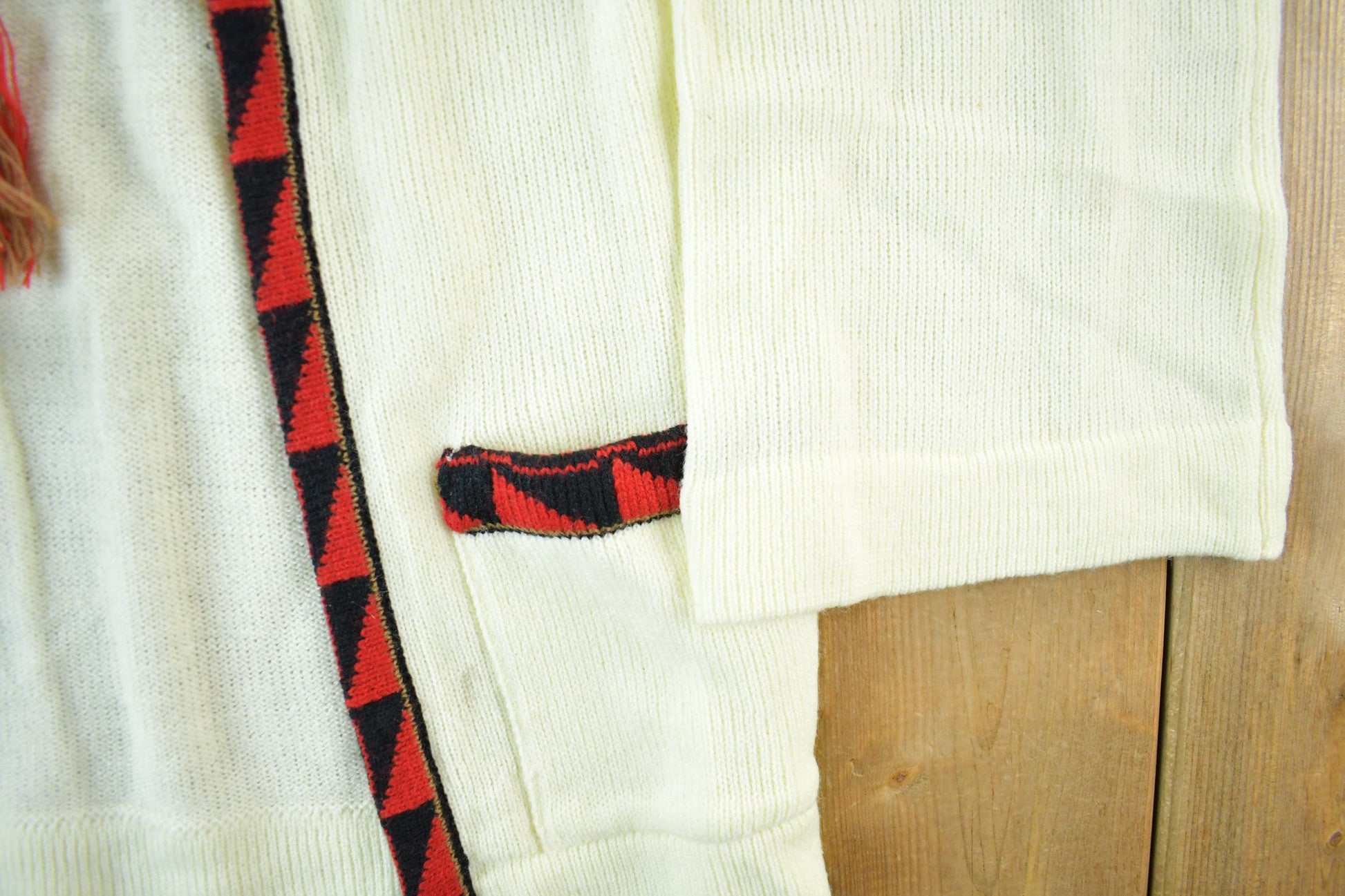 True Vintage 1960s Deadstock Helen Sue Psychedelic Knit Acrylic Cardigan Sweater Women's Medium