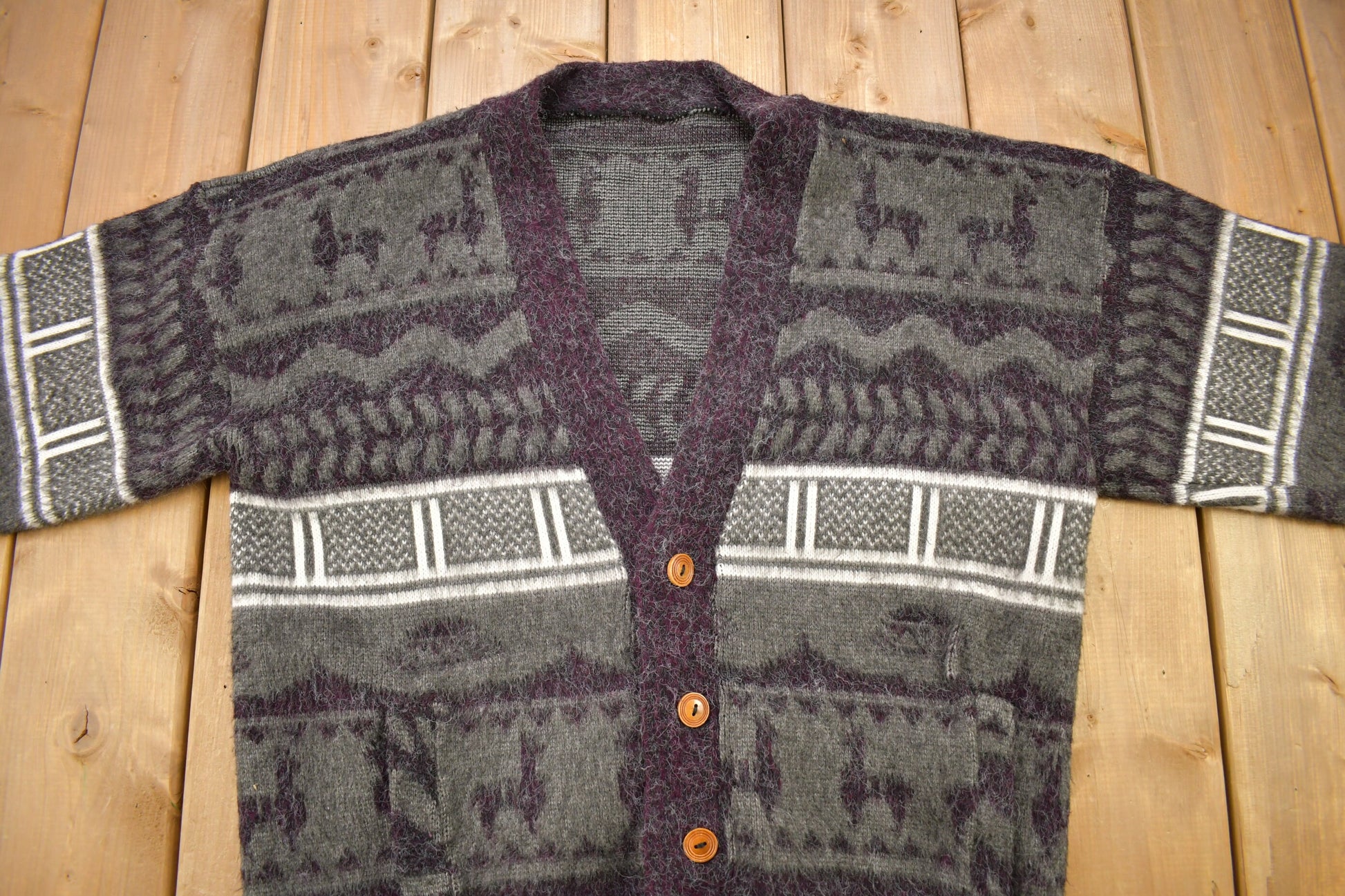 Vintage 1990s All Over Pattern Knitted Cardigan Sweater /