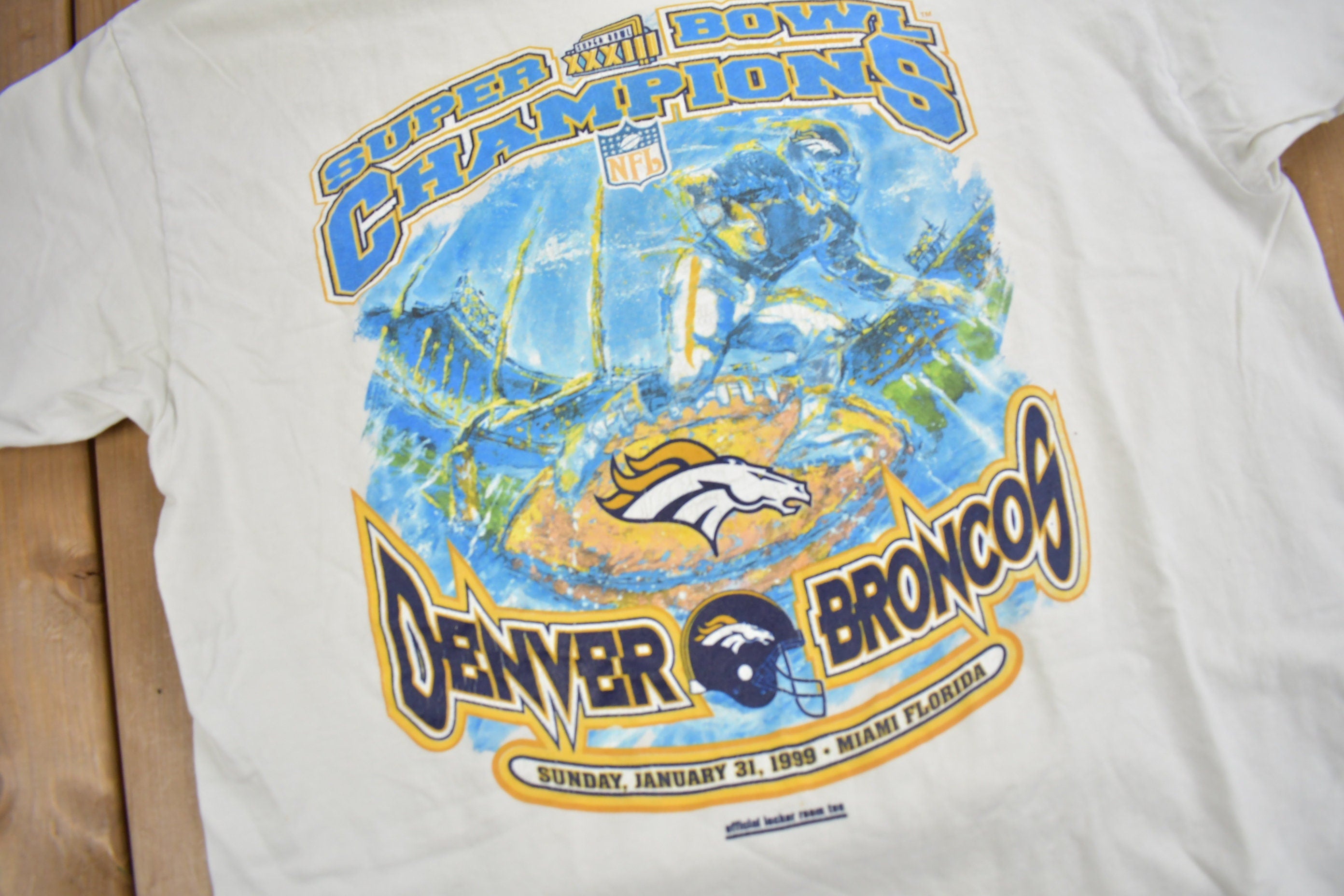 Vintage 1999 Denver Broncos NFL Superbowl Champions Graphic Starter T-Shirt