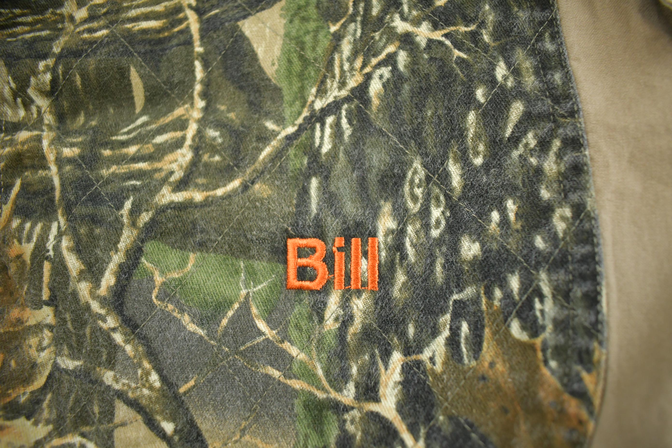 Vintage 1990s Cabelas Forest Camo Embroidered Blank Button Up Shirt