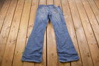 Vintage 1990's Mudd Light Wash Denim Bell Bottoms 30 x 31