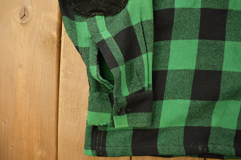 Vintage 1950s Aberdeen Green Buffalo Plaid Wool Button Up Shirt