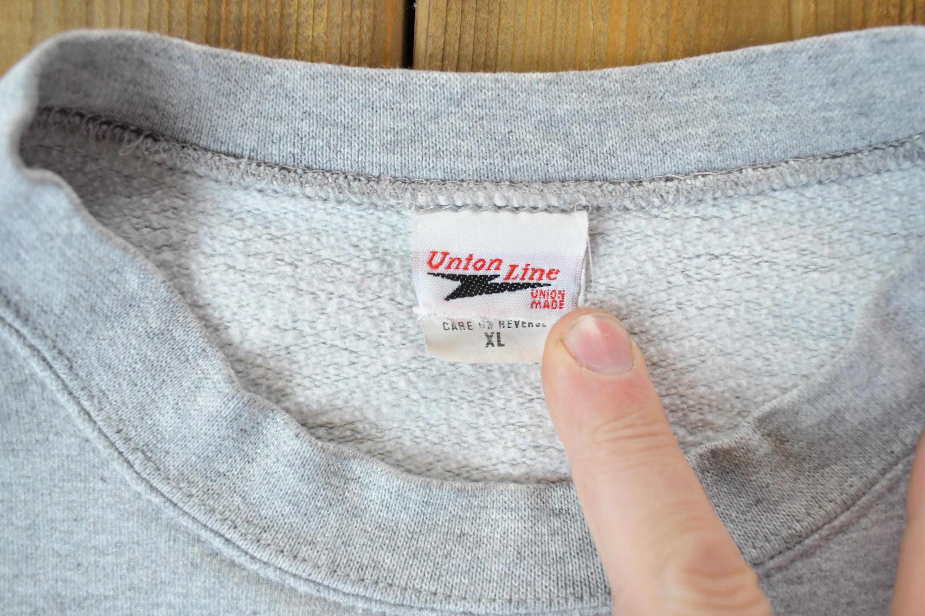 Vintage 1990s NYC Carpenters Union Crewneck Sweatshirt / 90s Crewneck / Souvenir Sweater / Streetwear / Travel And Vacation
