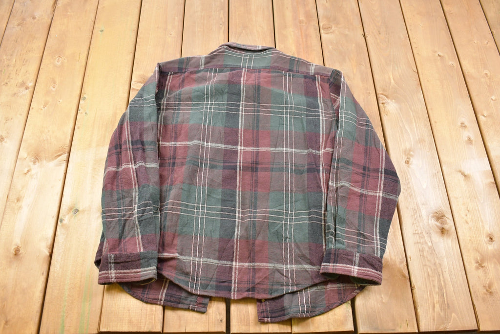Vintage 1990s Lake & Trail Plaid Button Up Shirt