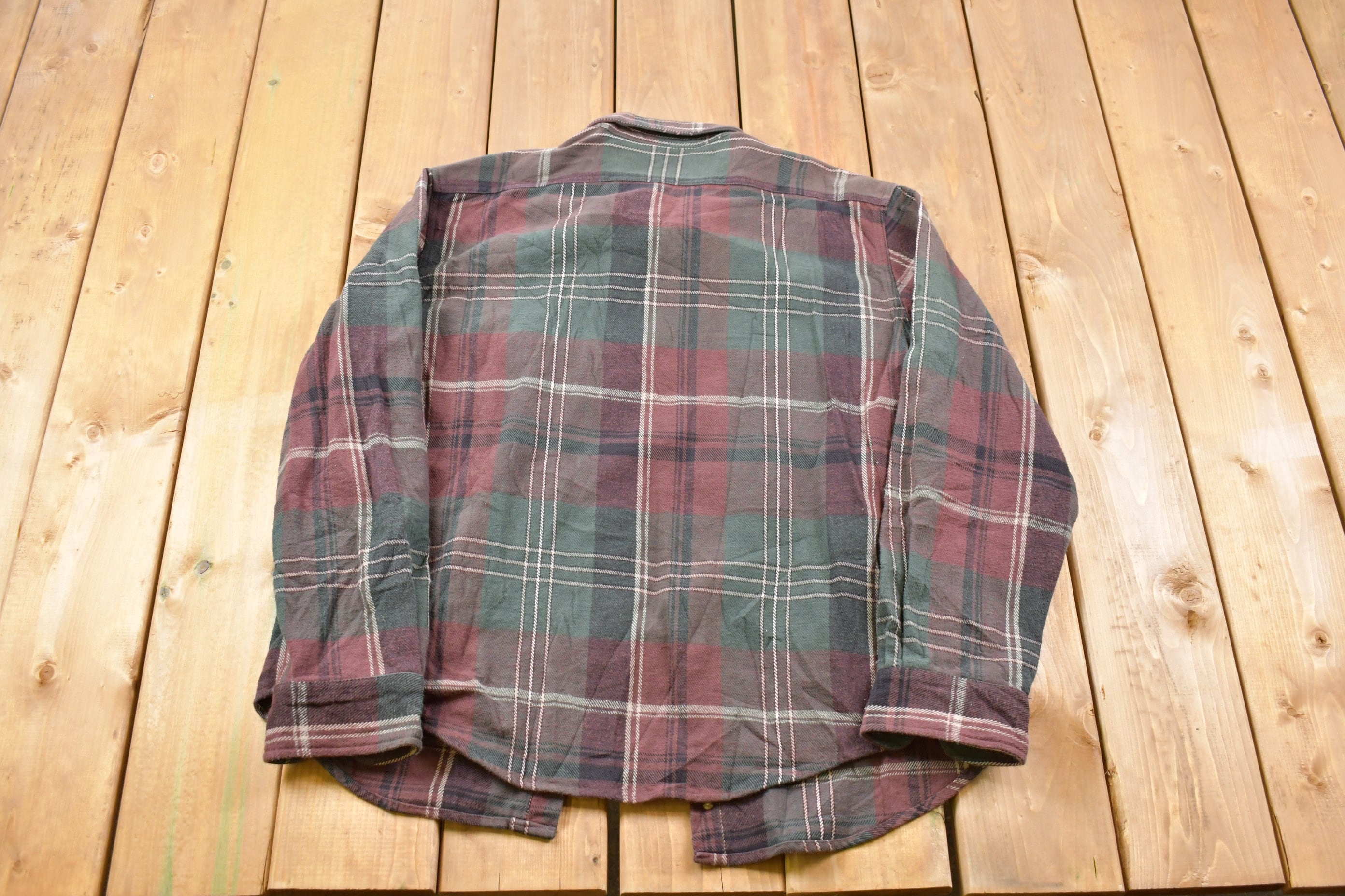 Vintage 1990s Lake & Trail Plaid Button Up Shirt