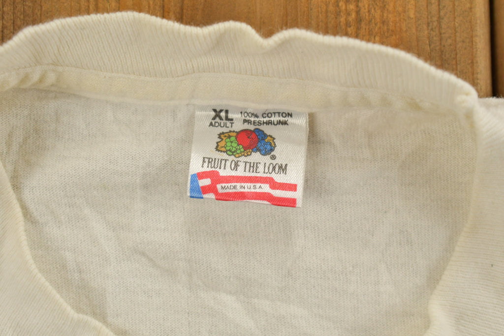 Vintage 1990s International School Of Indiana Graphic T-Shirt