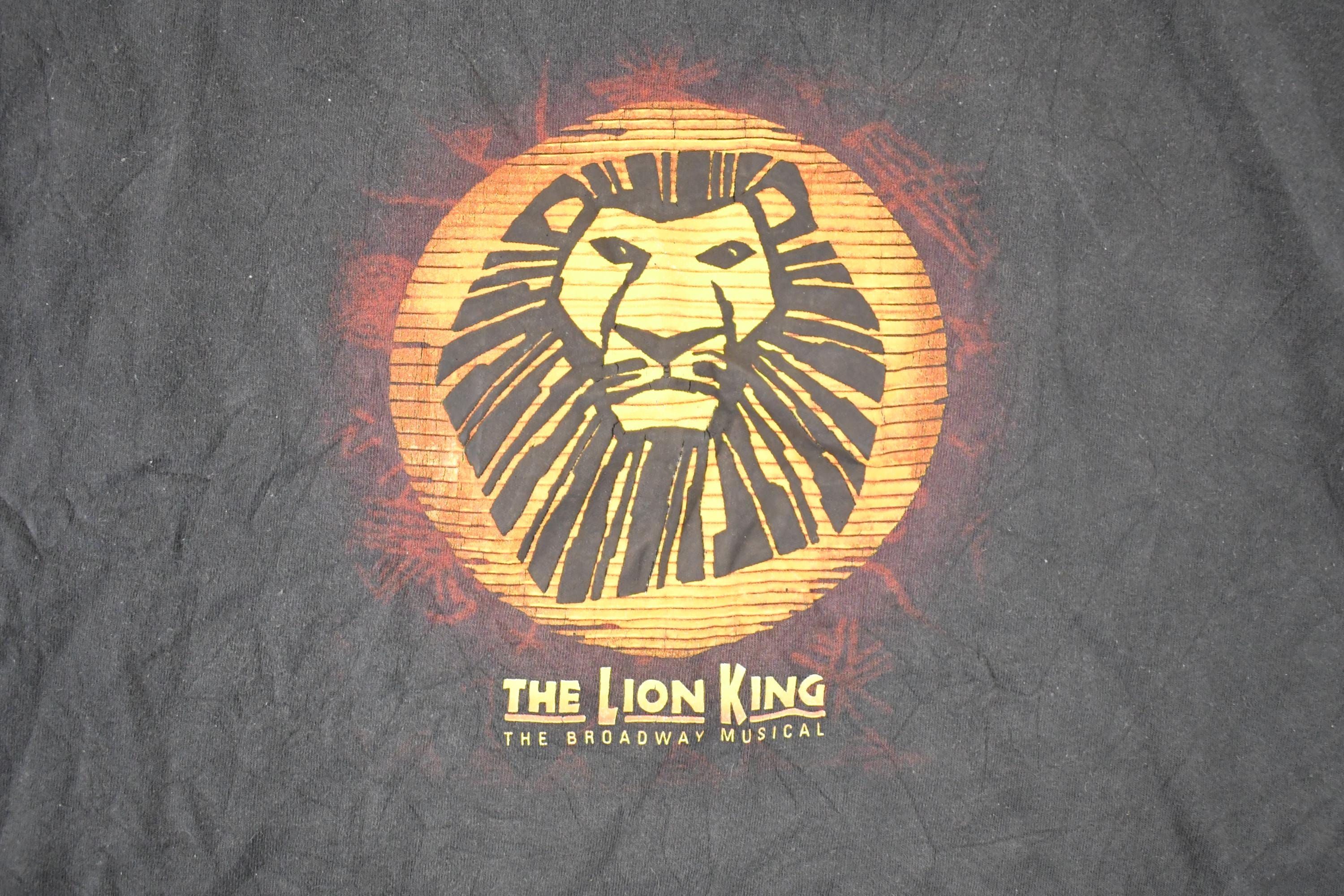 Vintage Y2K Disney The Lion King Broadway Tour Souvenir Travel T-Shirt Men's XL