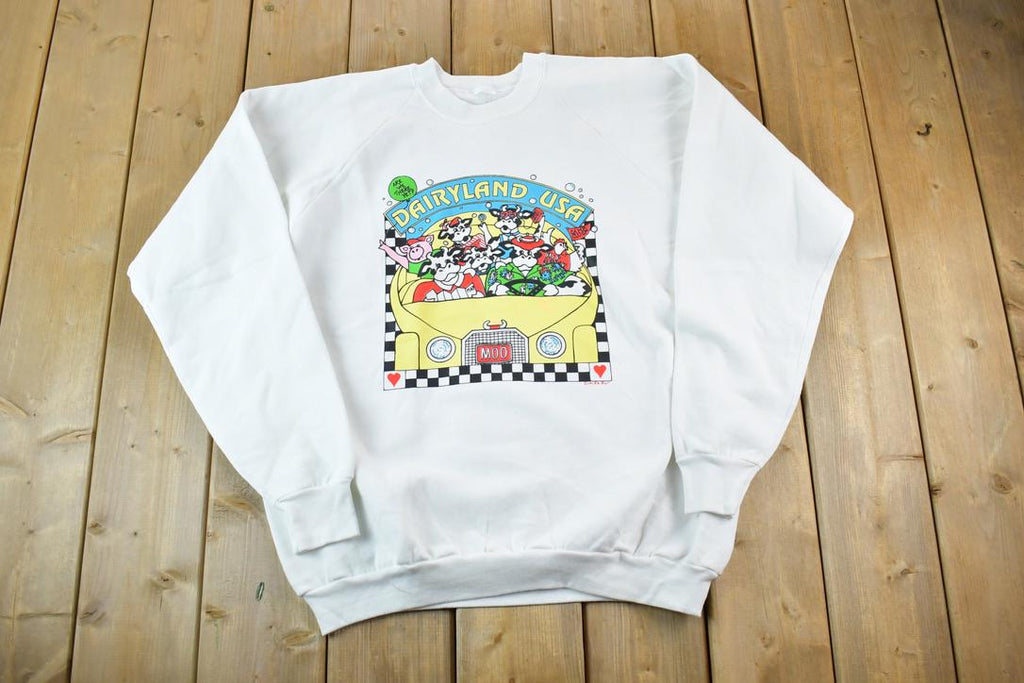 Vintage 1990s dairyland USA Cartoon Farm Souvenir Crewneck Sweatshirt Made In USA