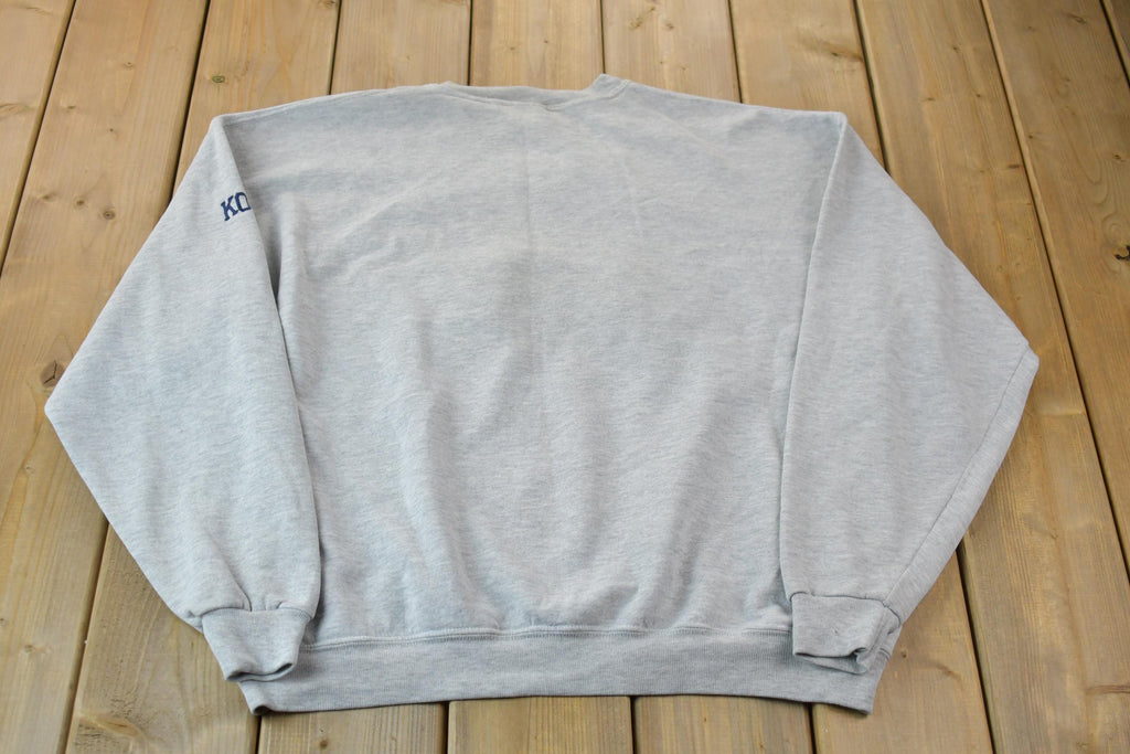 Vintage 1990s Graphic Crewneck Sweatshirt