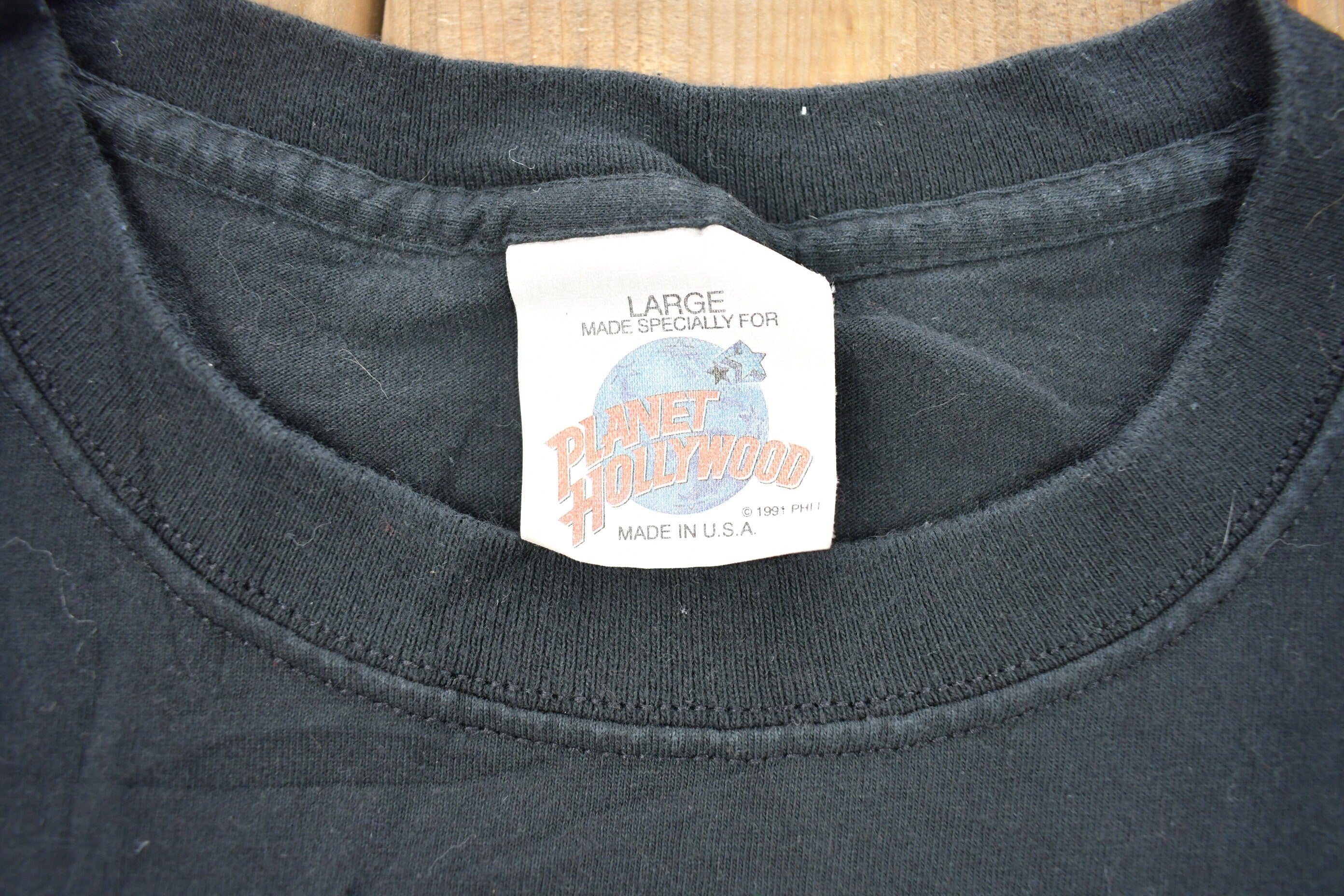 Vintage 1990s Planet Hollywood Orlando Florida Embroidered T-Shirt