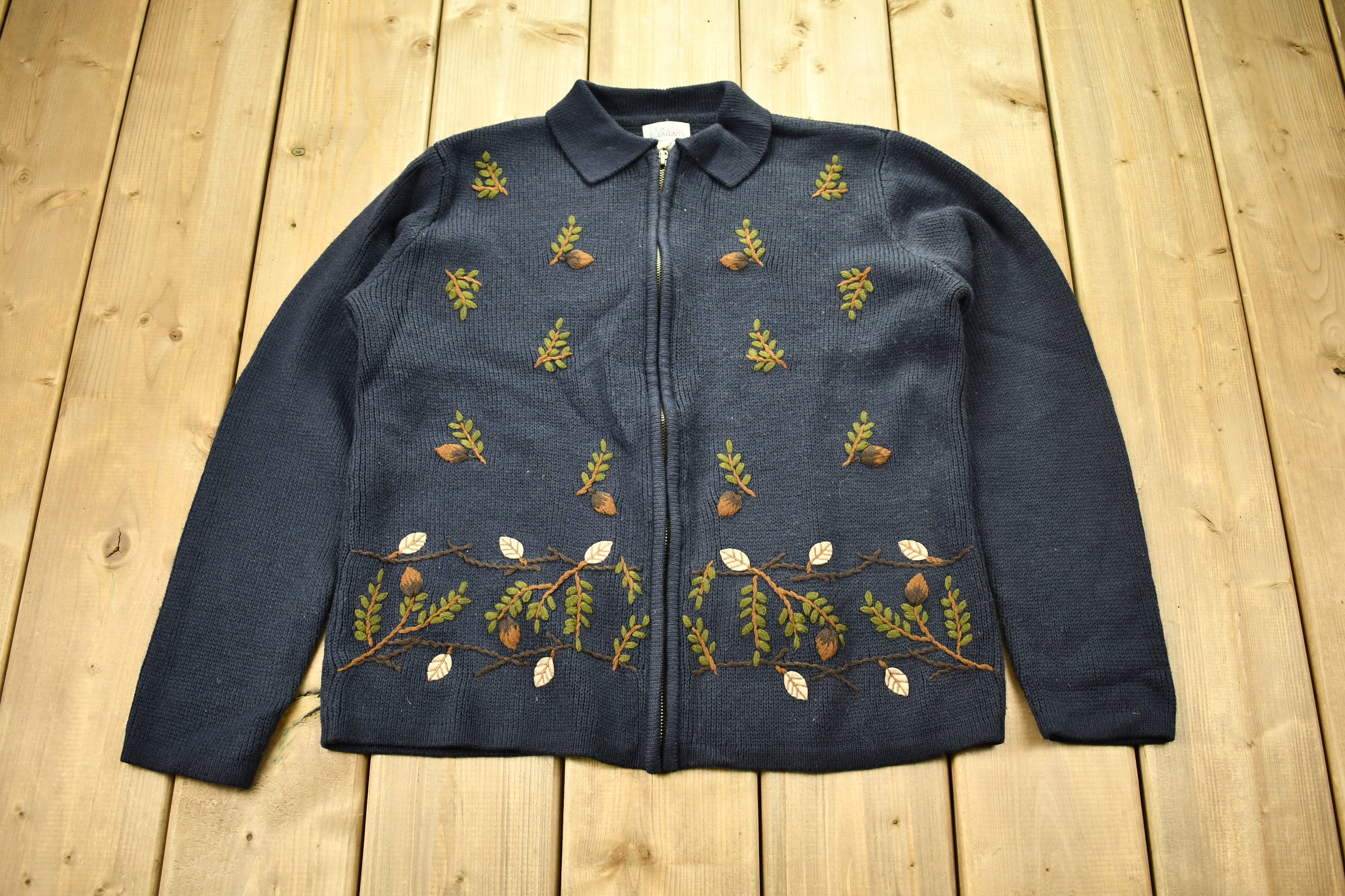 Vintage 1990s Embroidered Leaves Theme Knitted Zip Up Sweater