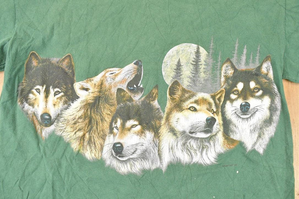 Vintage 1990s Howling Wolves Outdoorsman Souvenir T-Shirt Men's M