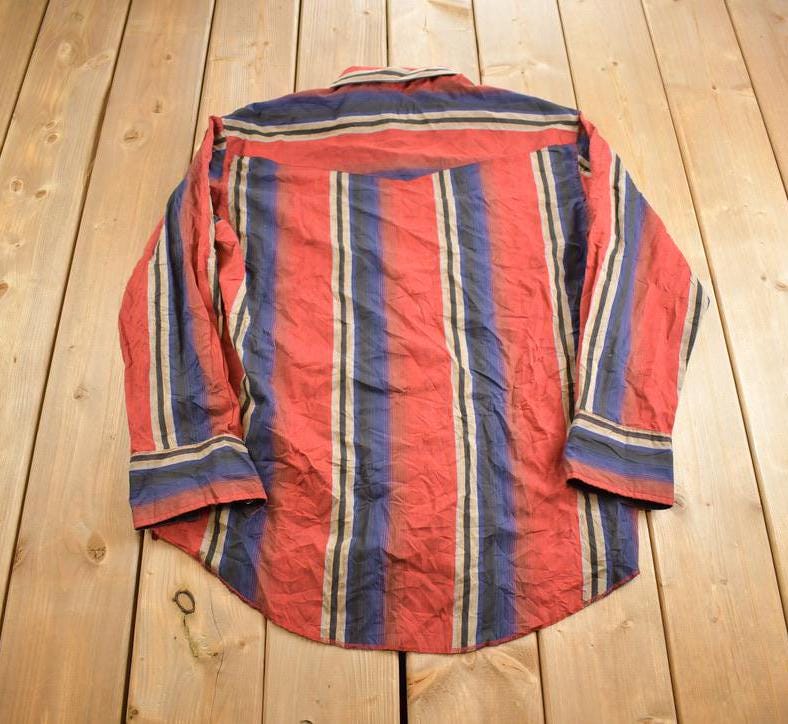 Vintage 1990s Wrangler Abstract Pattern Pearl Button Up Shirt