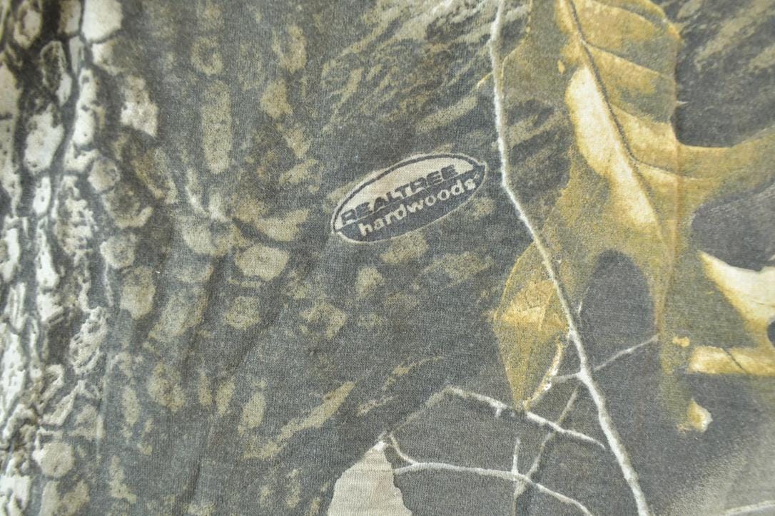 Vintage 1990s Winchester Realtree Camo Outdoors T-Shirt