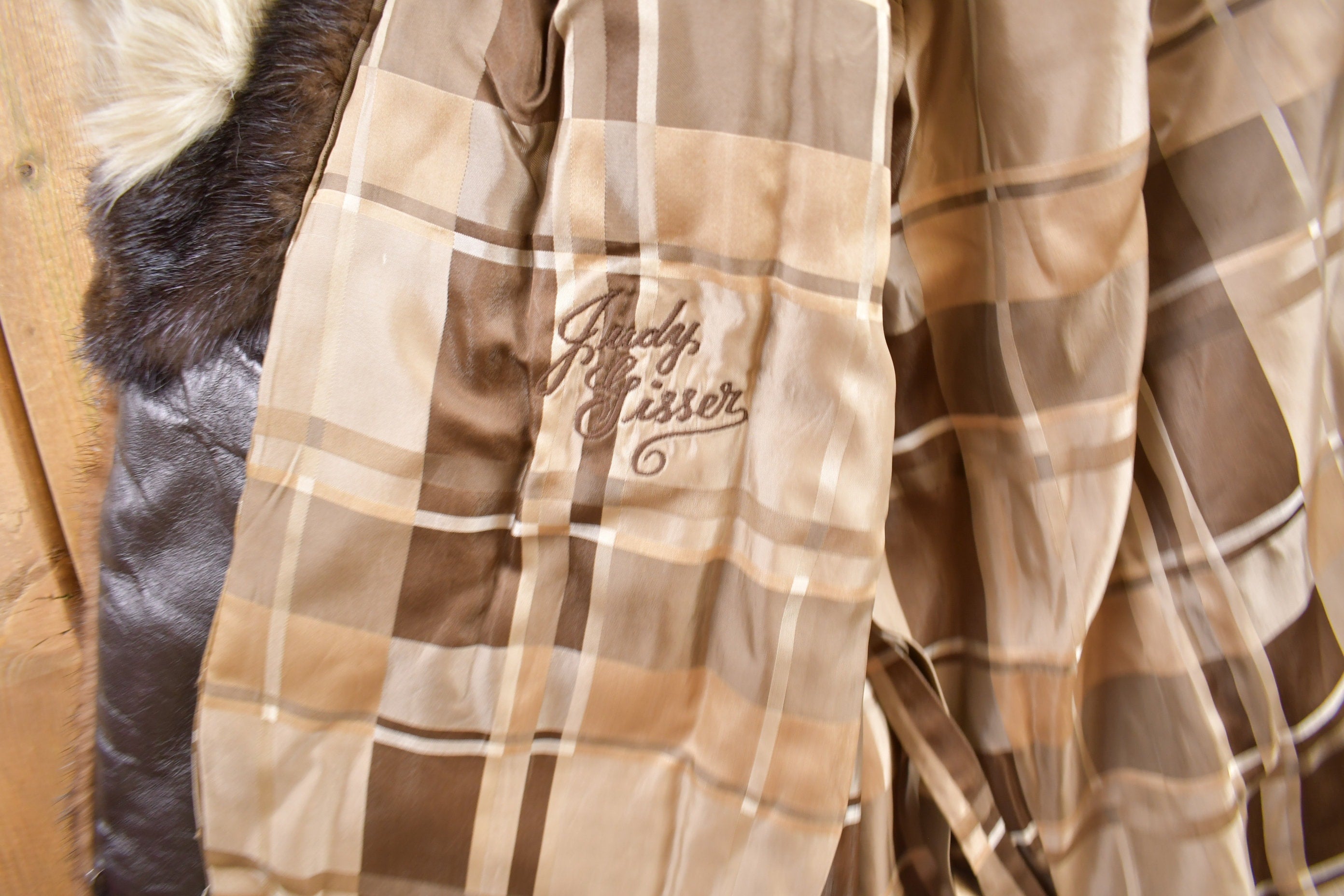 Vintage 1970s Brown Mink Fur Coat