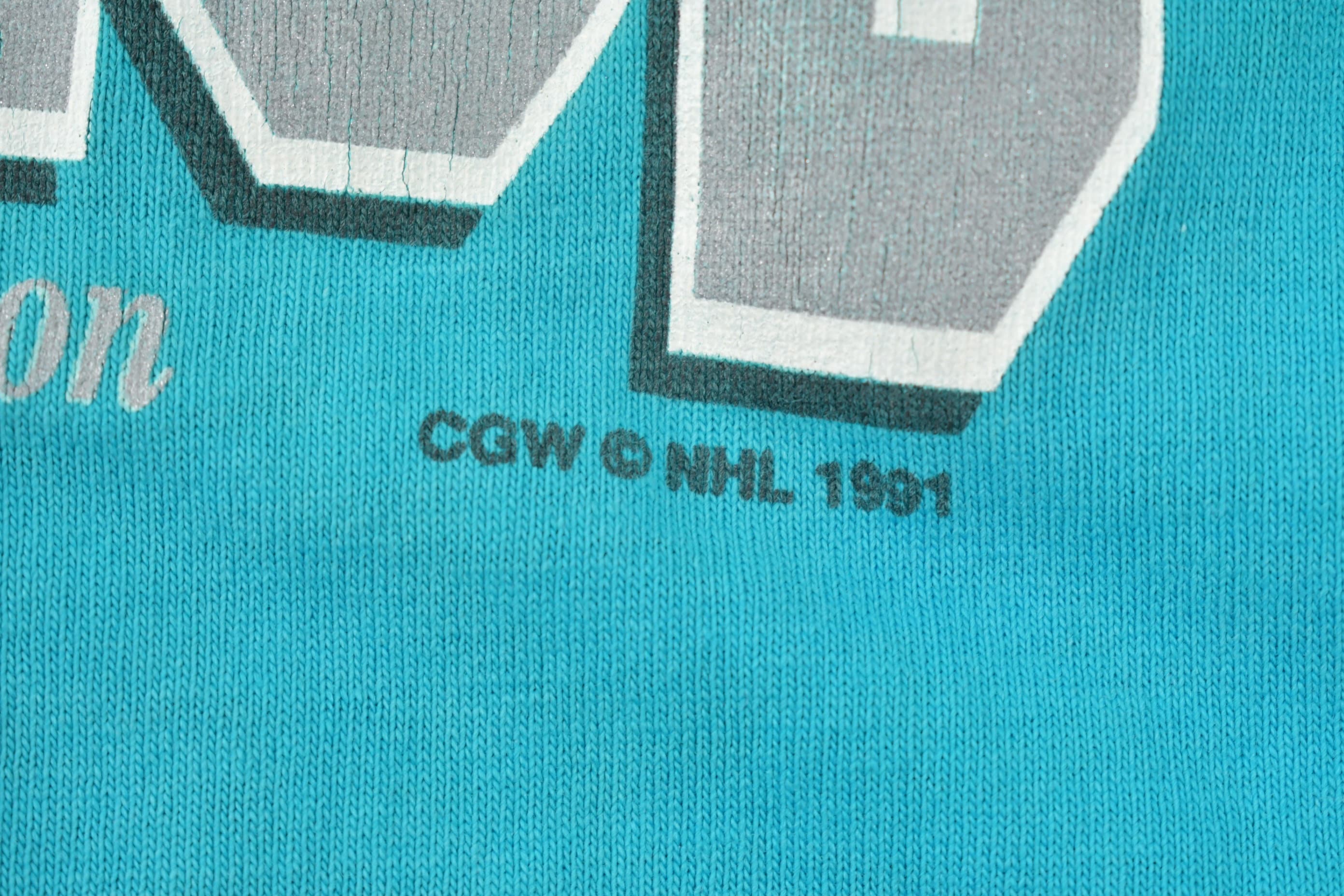 Vintage 1991 San Jose Sharks Hockey Club NHL Graphic T-Shirt
