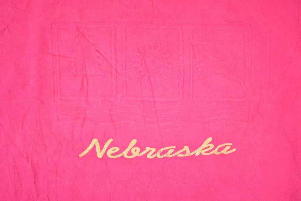 Vintage 1990s Nebraska Souvenir Travel T-Shirt Women's XL / Destination Shirt / 90s Single Stitch Graphic Tee / Made in USA