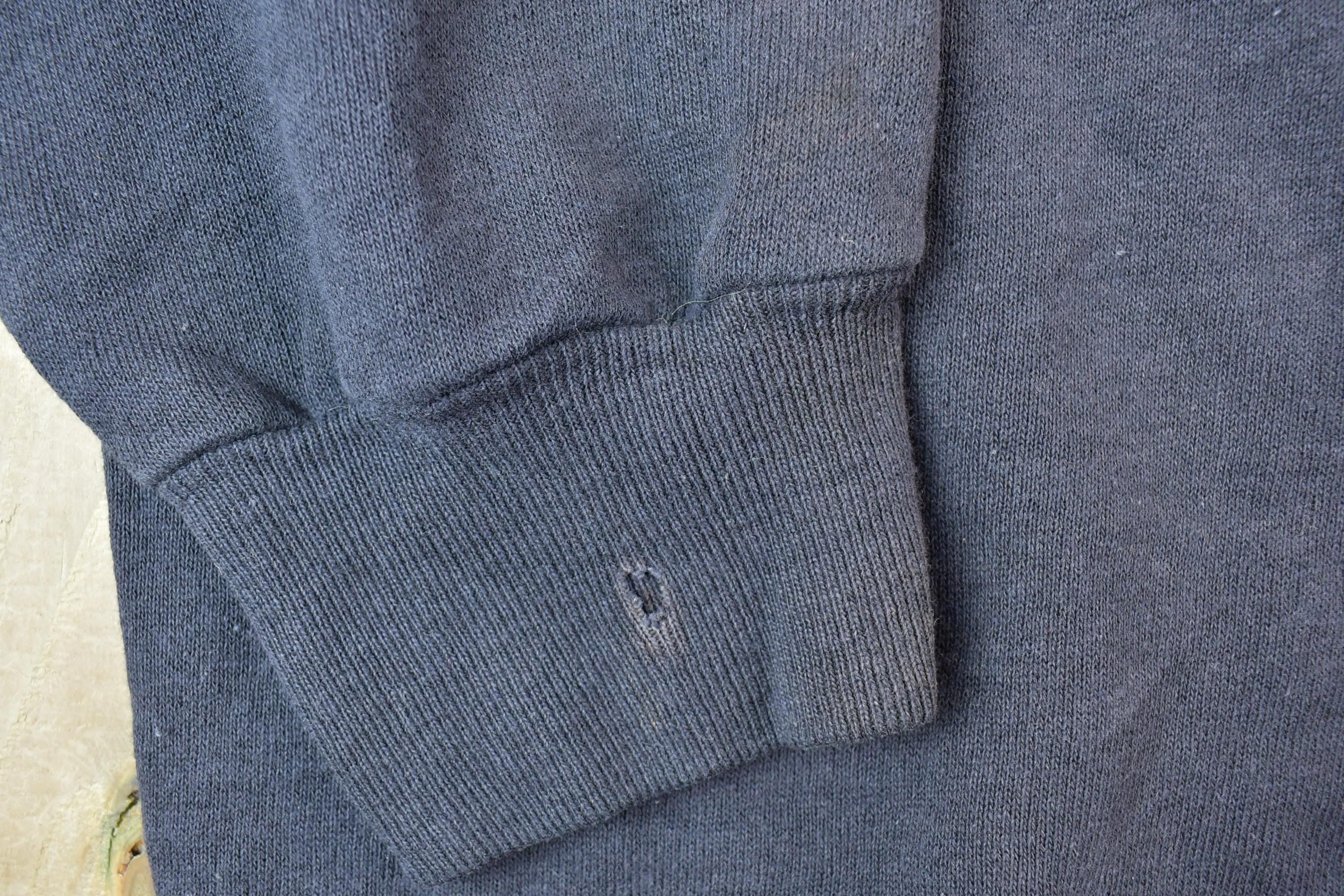 Vintage 1990s Distressed Faded Black Blank Crewneck Sweatshirt  90s Crewneck  Made In USA  Streetwear  Embroidered