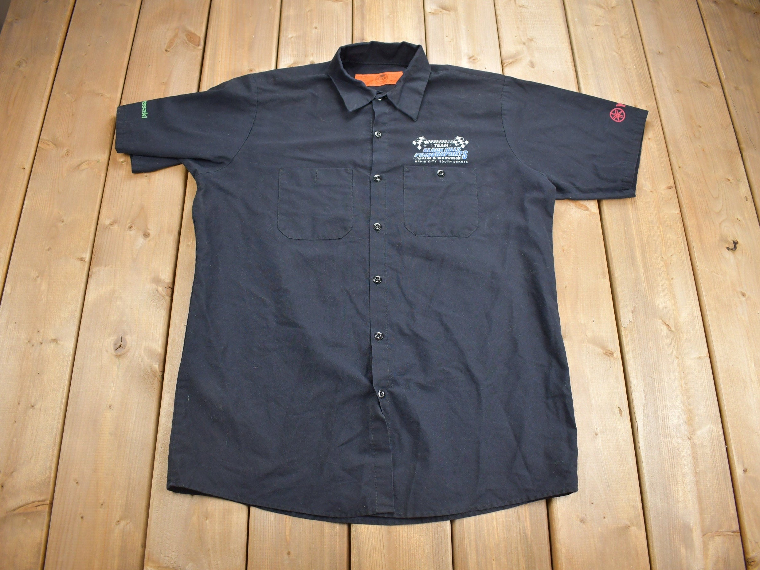 Vintage 1990s Yamaha Kawasaki Black Hills Power Sports Button Up Shirt