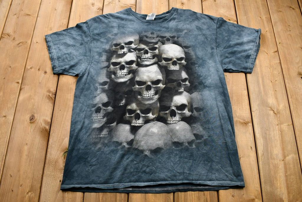 Vintage 1990s Human Skulls Bleached Tie-Dye T-Shirt