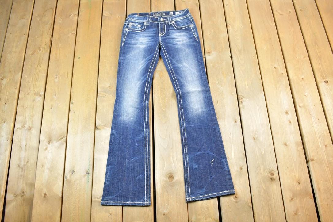 Vintage Y2K Miss Me Bedazzled Low Rise Jeans Size 26x31